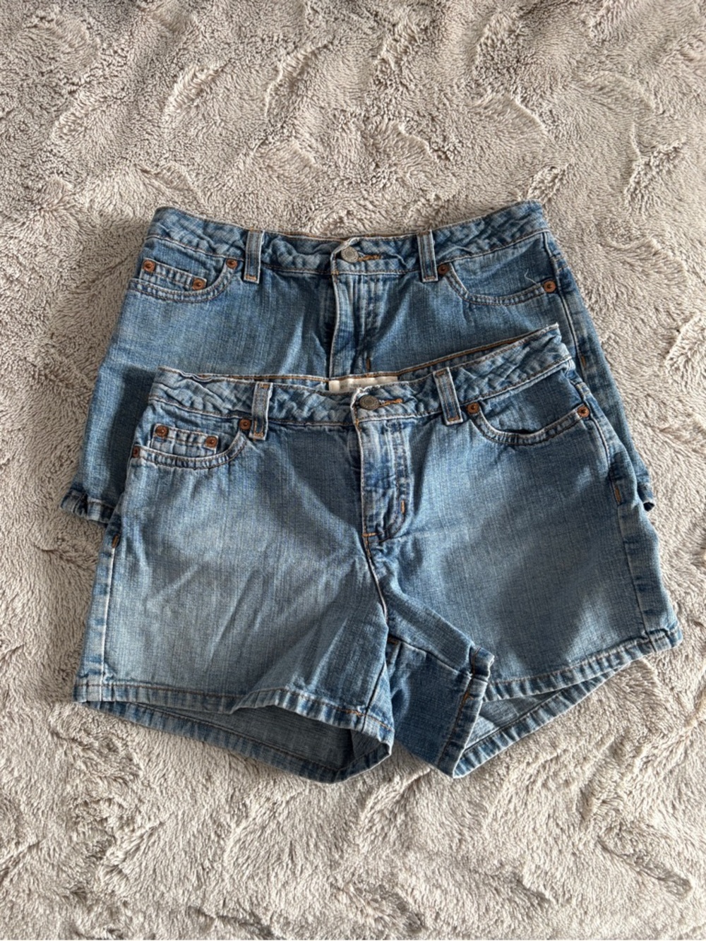 2 Pairs Vintage Y2K Old Navy Denim Shorts Light Wash Mid-Rise 100% Cotton